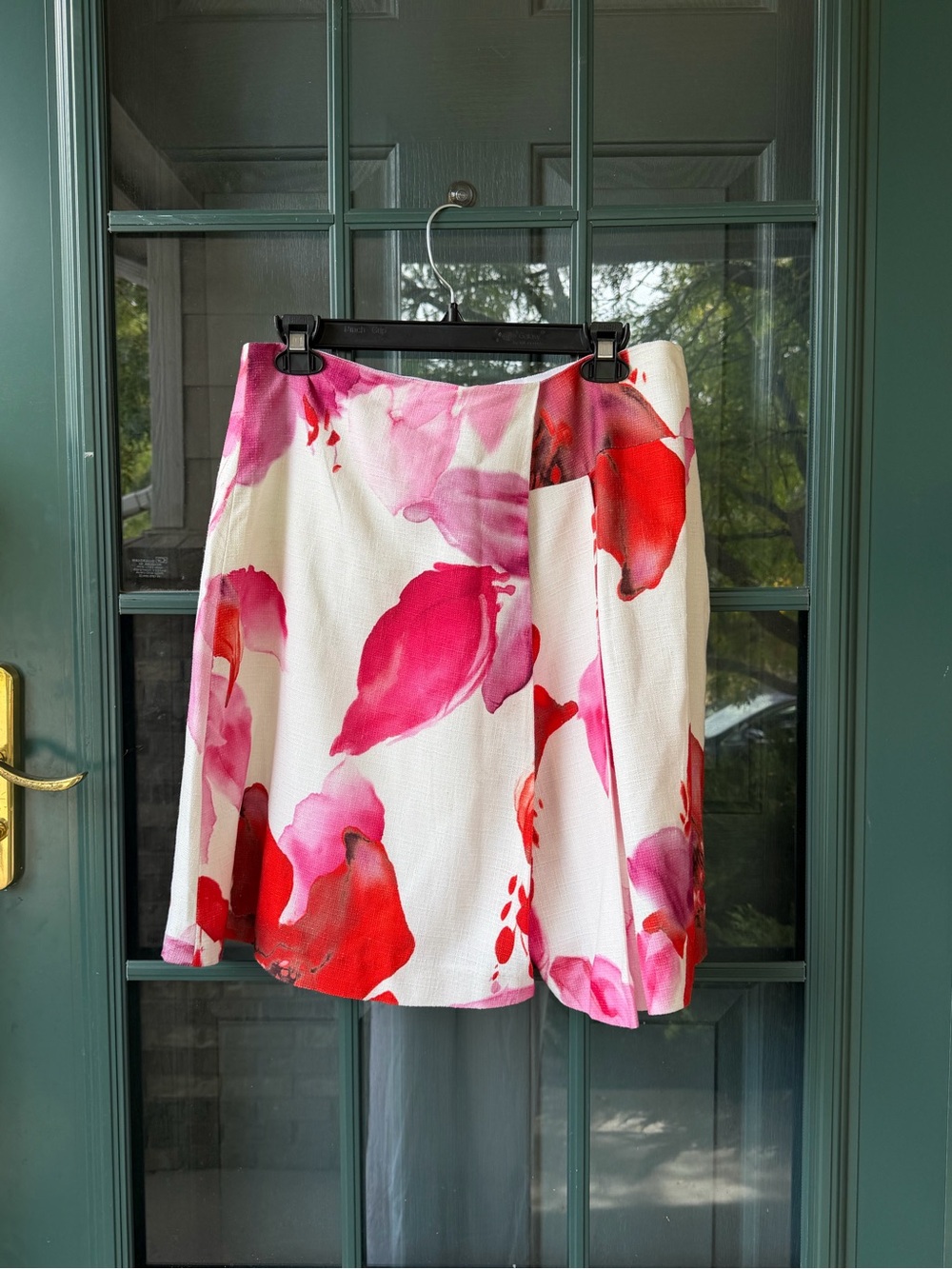 CAROLINA HERRERA Floral Watercolor A-Line Skirt in Pink and Red
